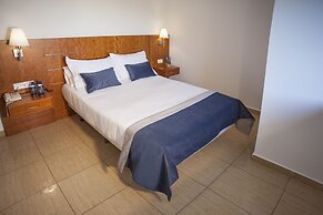 Hostal Savoy
