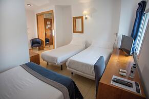 Hostal Savoy