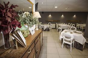 Hostal Savoy