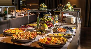 Small Luxury Hotel Wellnesshotel Golfpanorama