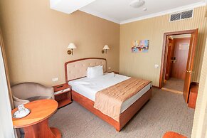 Regency Hotel