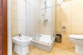 Regency Hotel