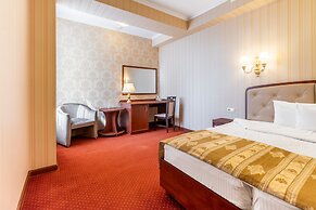 Regency Hotel