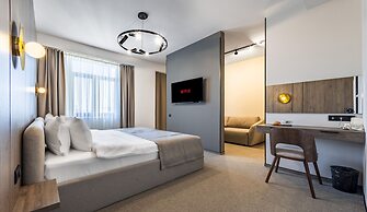 Regency Hotel
