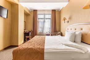 Regency Hotel