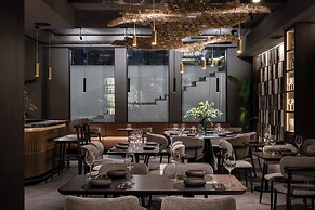 Regency Hotel