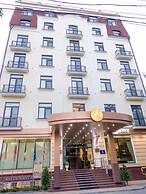 Regency Hotel