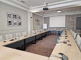 Regency Hotel