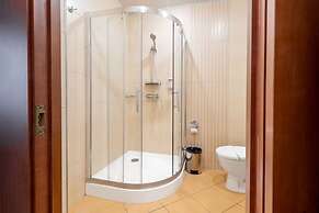 Regency Hotel