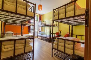 Let's Rock Hostel