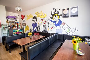 Let's Rock Hostel