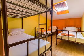 Let's Rock Hostel
