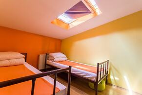 Let's Rock Hostel