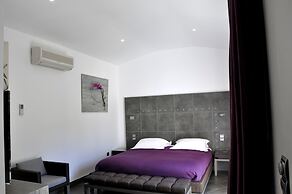 Private Hotel - Adults Only