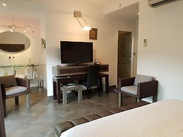 Private Hotel - Adults Only