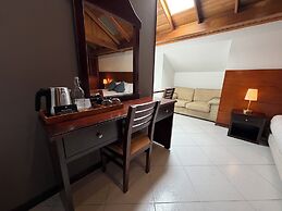 Blu Inn Hotel