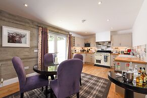 Glencoe House