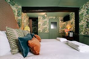 The Chagford Inn