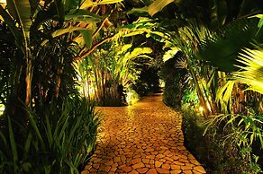 Hotel Kumala Pantai