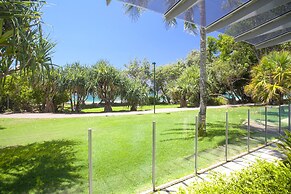 Maison Noosa Beachfront Resort