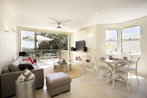 Maison Noosa Beachfront Resort