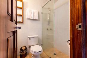 Olas Altas Suites