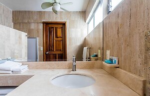 Olas Altas Suites