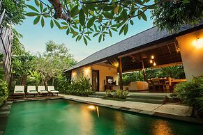 The Astari Villa & Residence