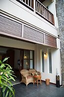 The Astari Villa & Residence
