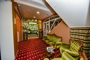 Mesogios Hotel