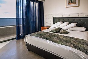 Hotel Blue Weiss