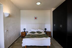 Hotel Blue Weiss