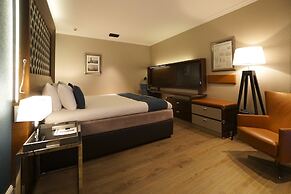 Hotel Dux