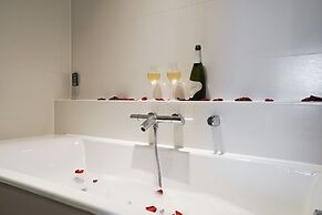 Hotel Dux