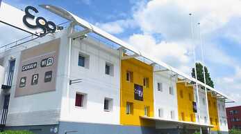 Egg Hotel Sarcelles