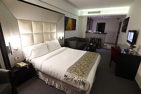 WH Hotel