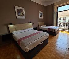Hostal Miami