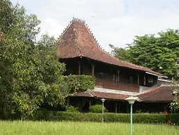 Hills Joglo Villa