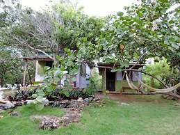 Tingalaya's Retreat