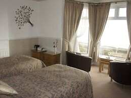 Plas Isa Hotel