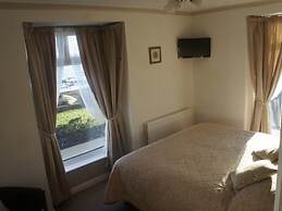 Plas Isa Hotel