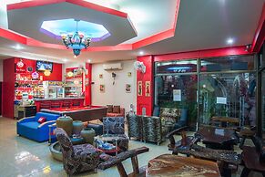 Pattaya Holiday Lodge