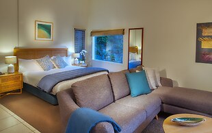 Awaroa Lodge