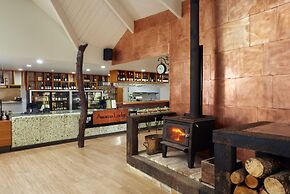 Awaroa Lodge