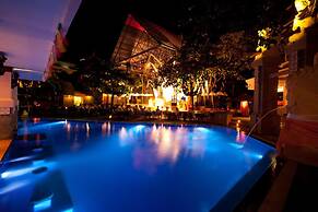Bounty Hotel