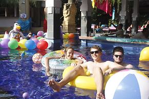 Bounty Hotel