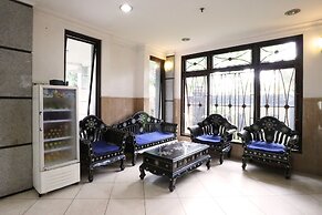 Bali Paradise City Hotel