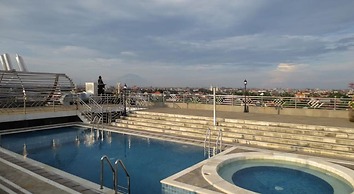 Bali Paradise City Hotel