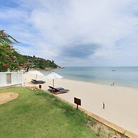 Idyllic Samui Beach Villa Resort