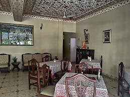 Anuraag Villa